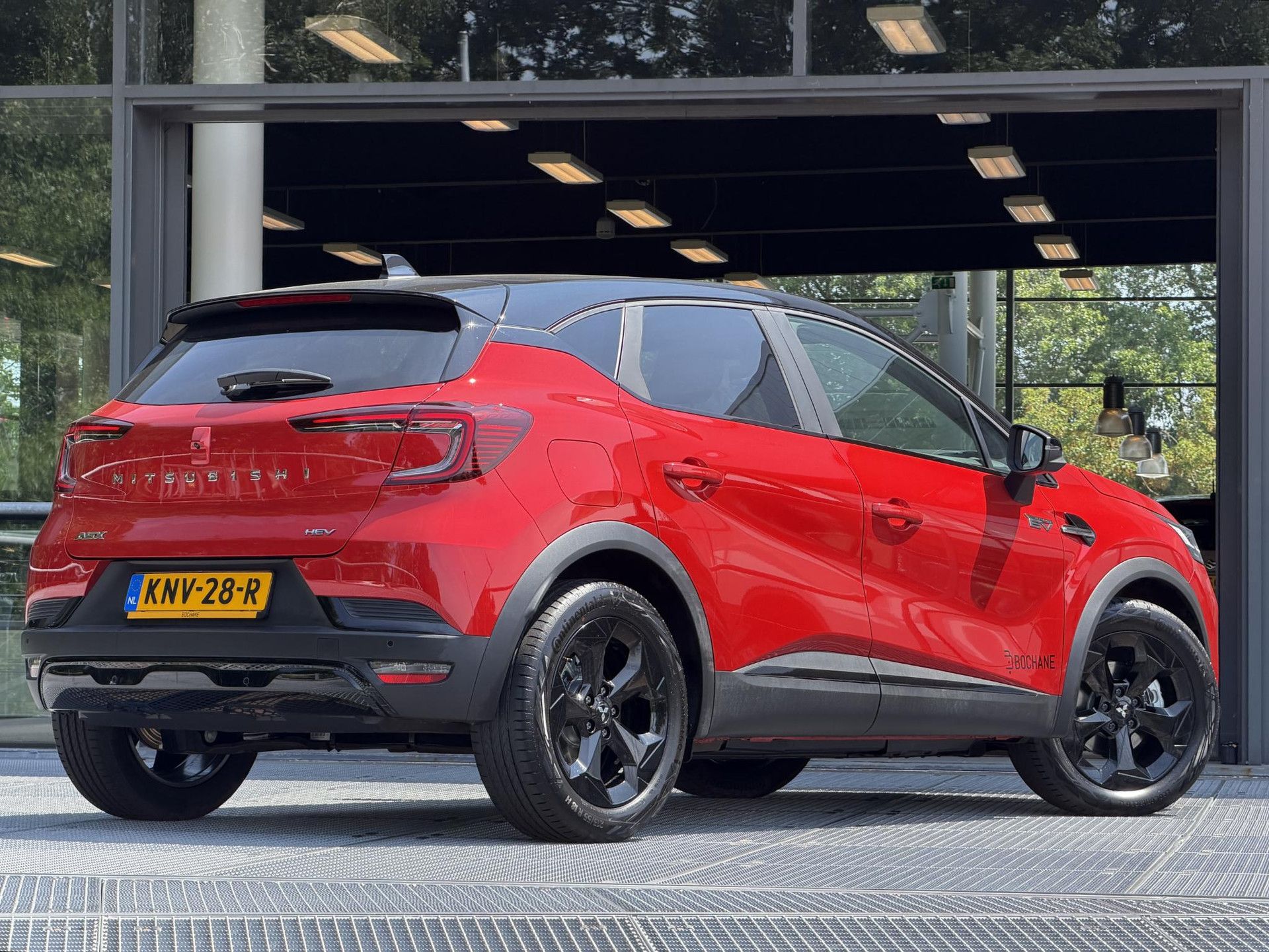 Mitsubishi ASX met kenteken KNV-28-R – achteraanzicht