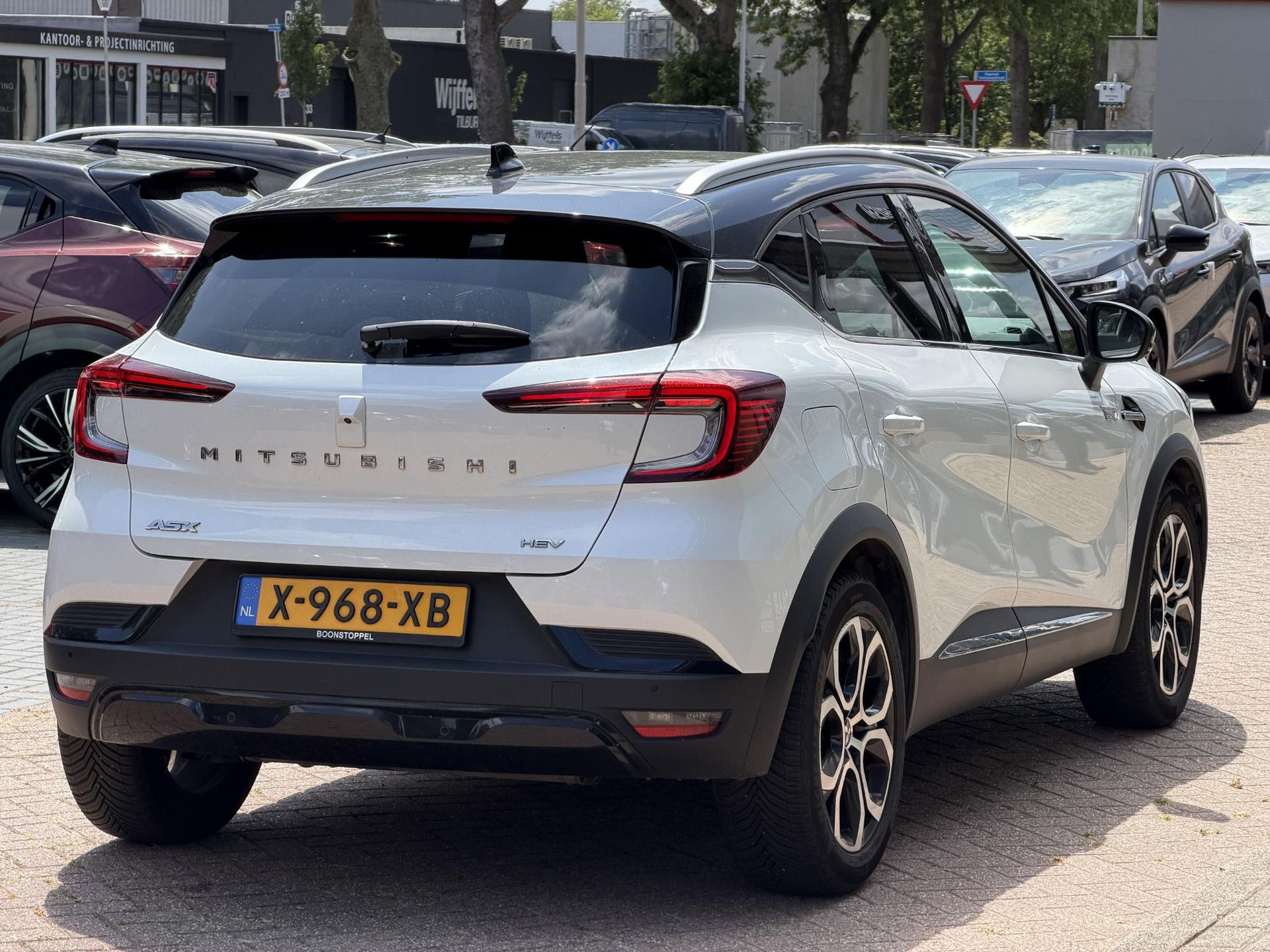 Mitsubishi ASX met kenteken X-968-XB – interieur
