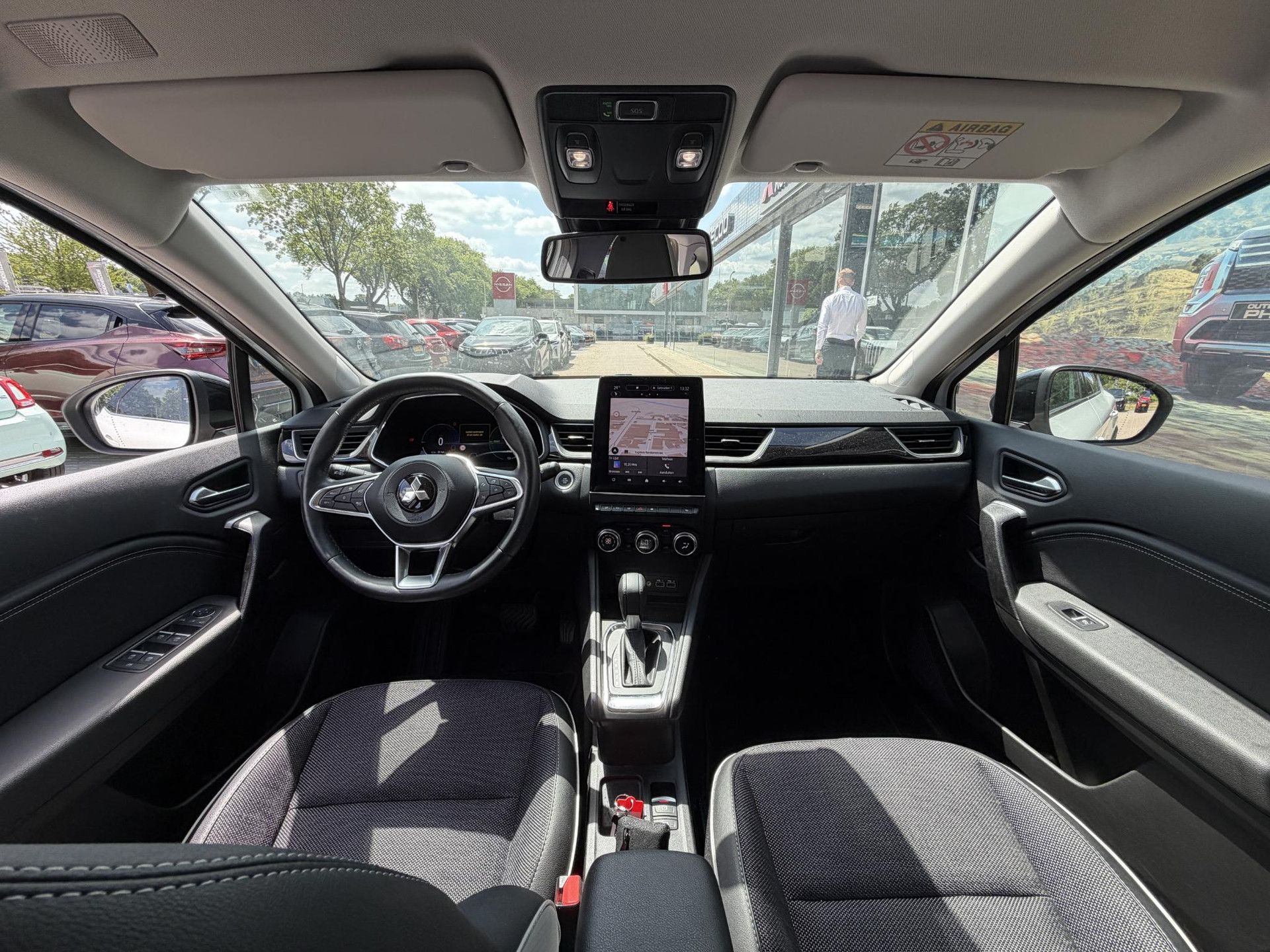 Mitsubishi ASX met kenteken X-968-XB – dashboard