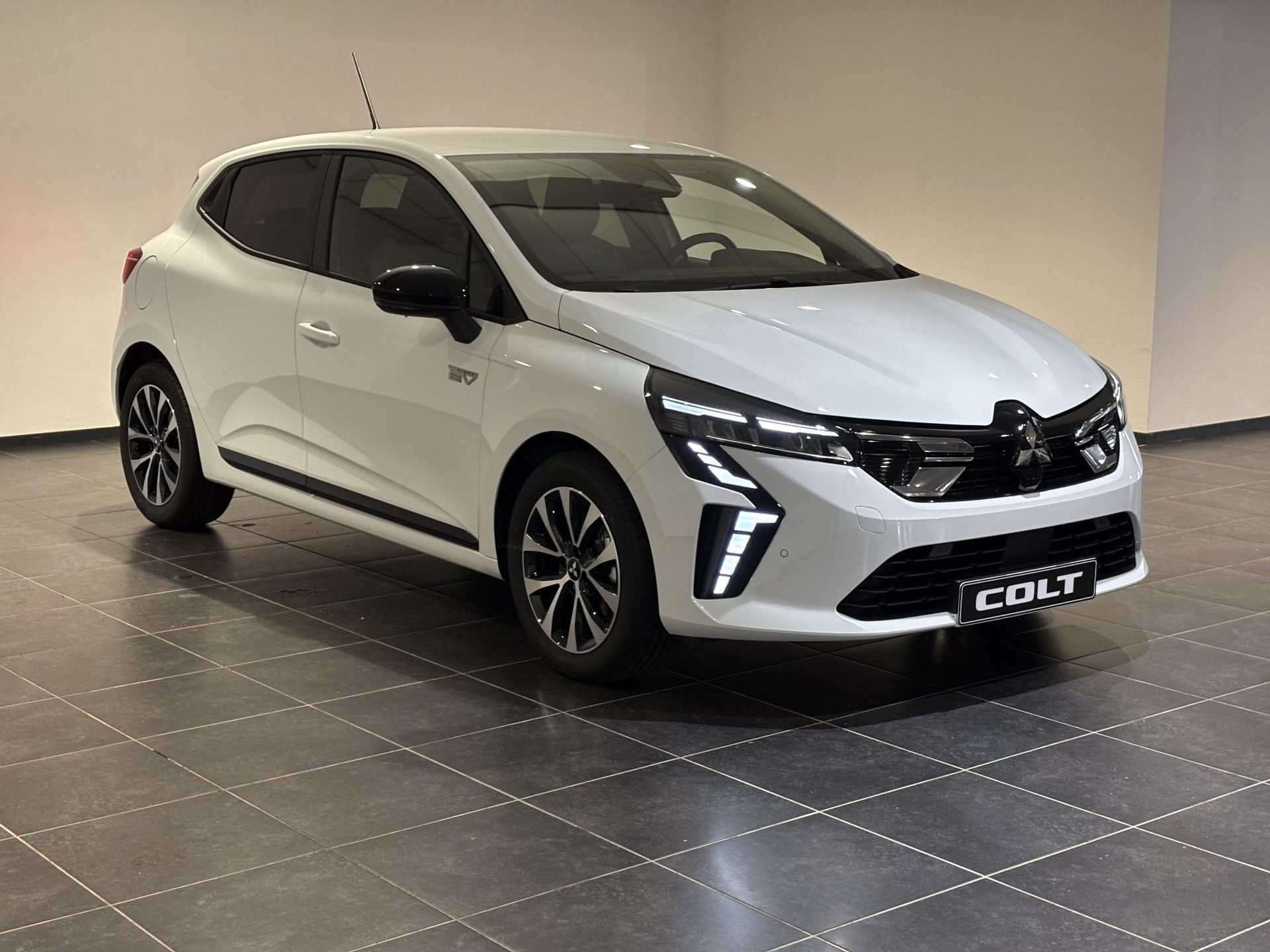 Mitsubishi Colt – interieur