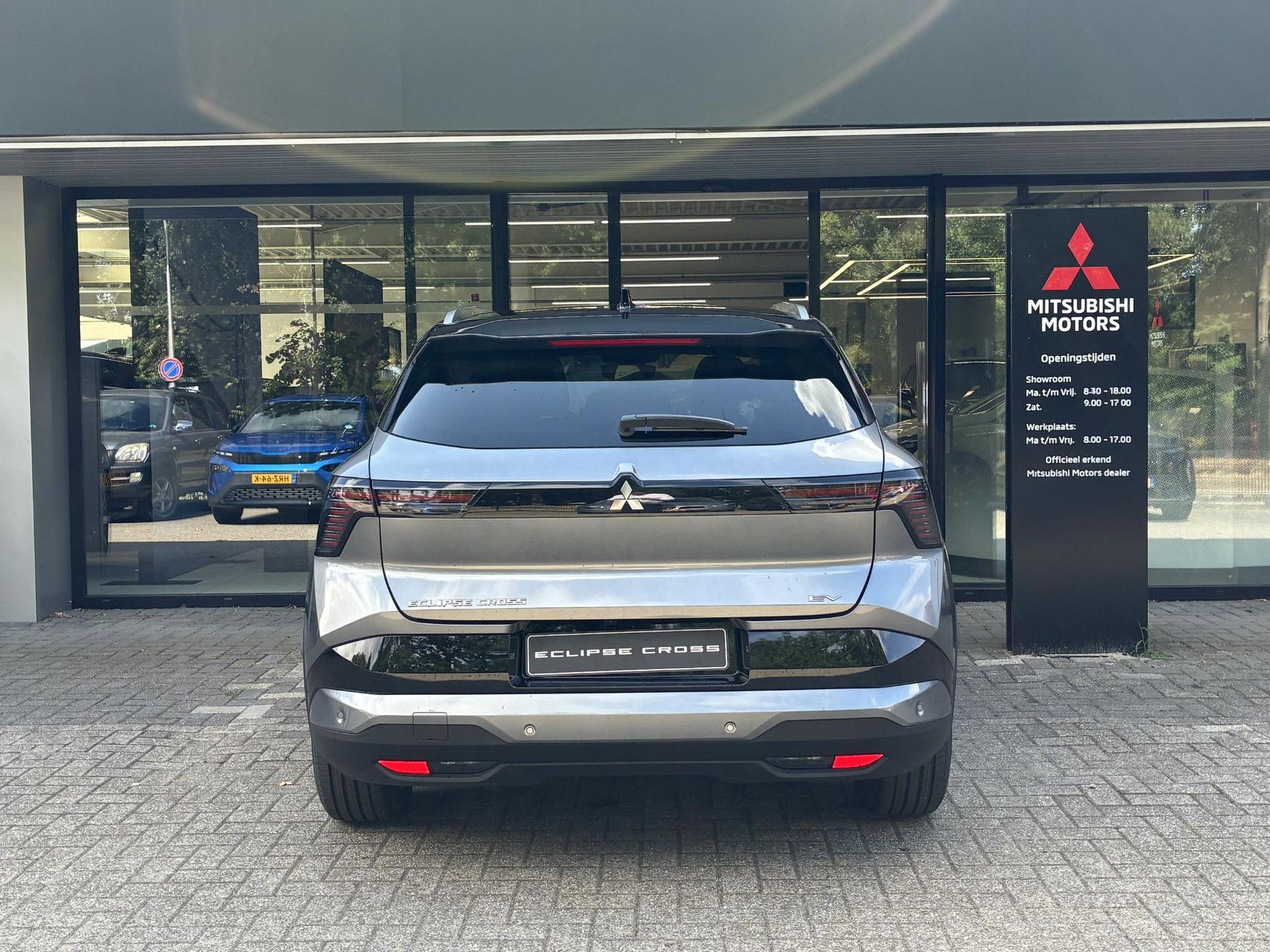 Mitsubishi EclipseCross – dashboard