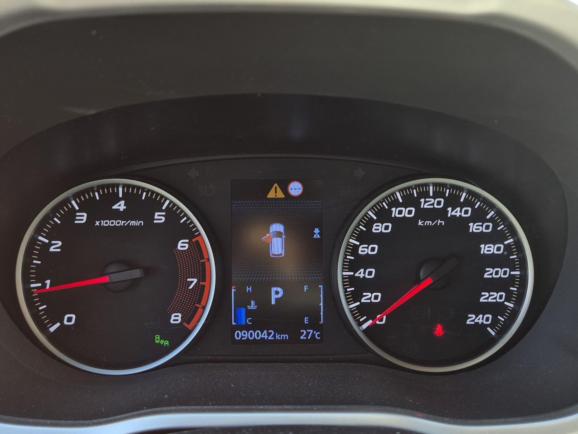 Mitsubishi EclipseCross met kenteken K-511-JZ – interieur