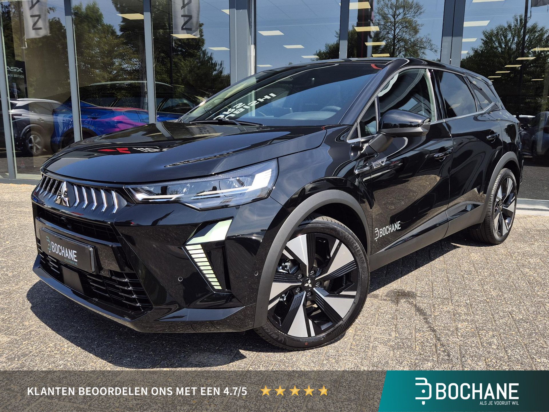Mitsubishi Grandis met kenteken KNV-43-R – vooraanzicht