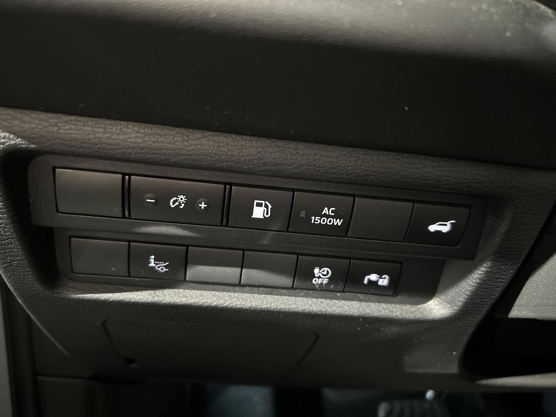 Mitsubishi Outlander met kenteken HHD-23-D – achteraanzicht