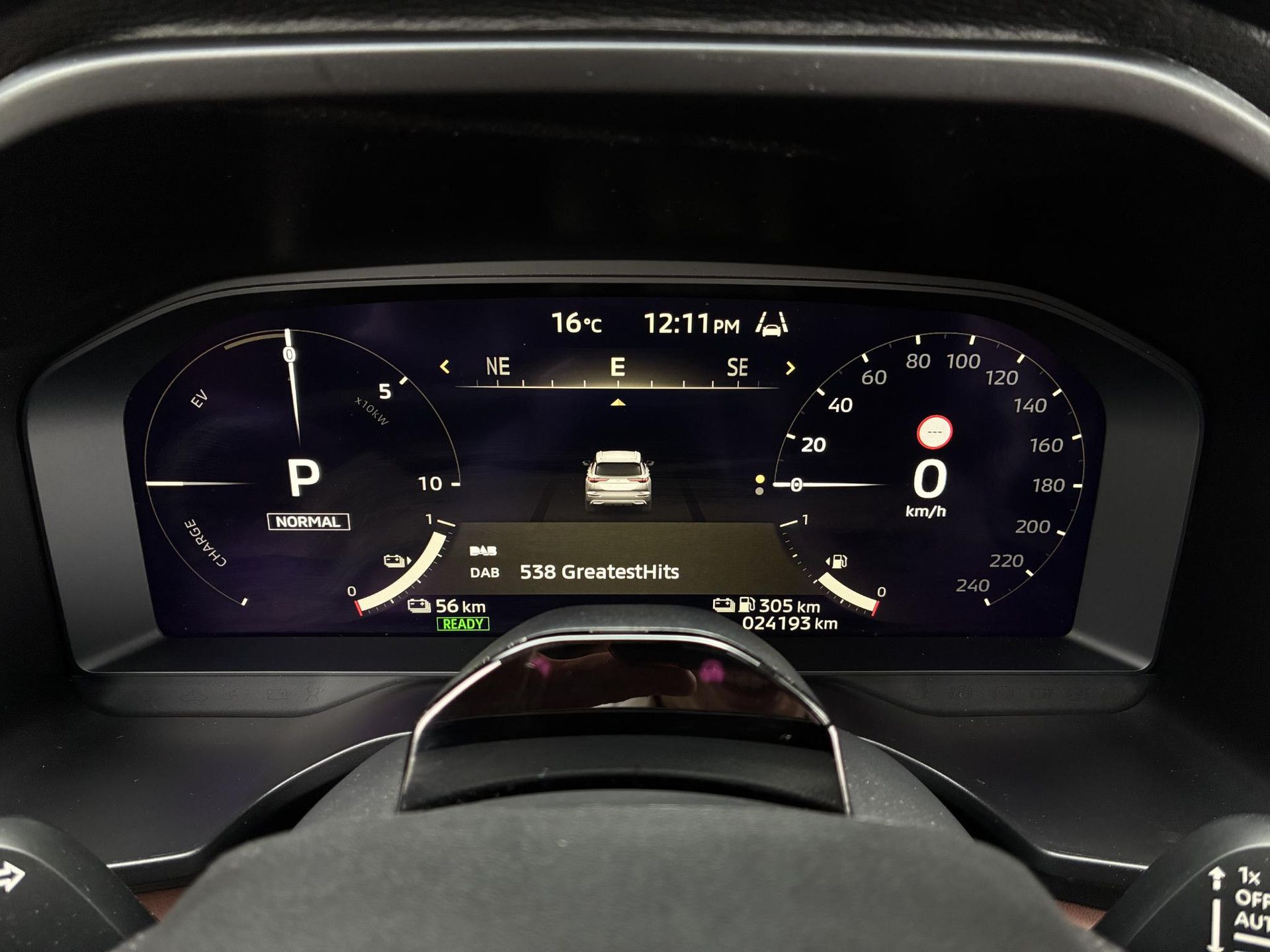 Mitsubishi Outlander met kenteken HNJ-21-D – dashboard