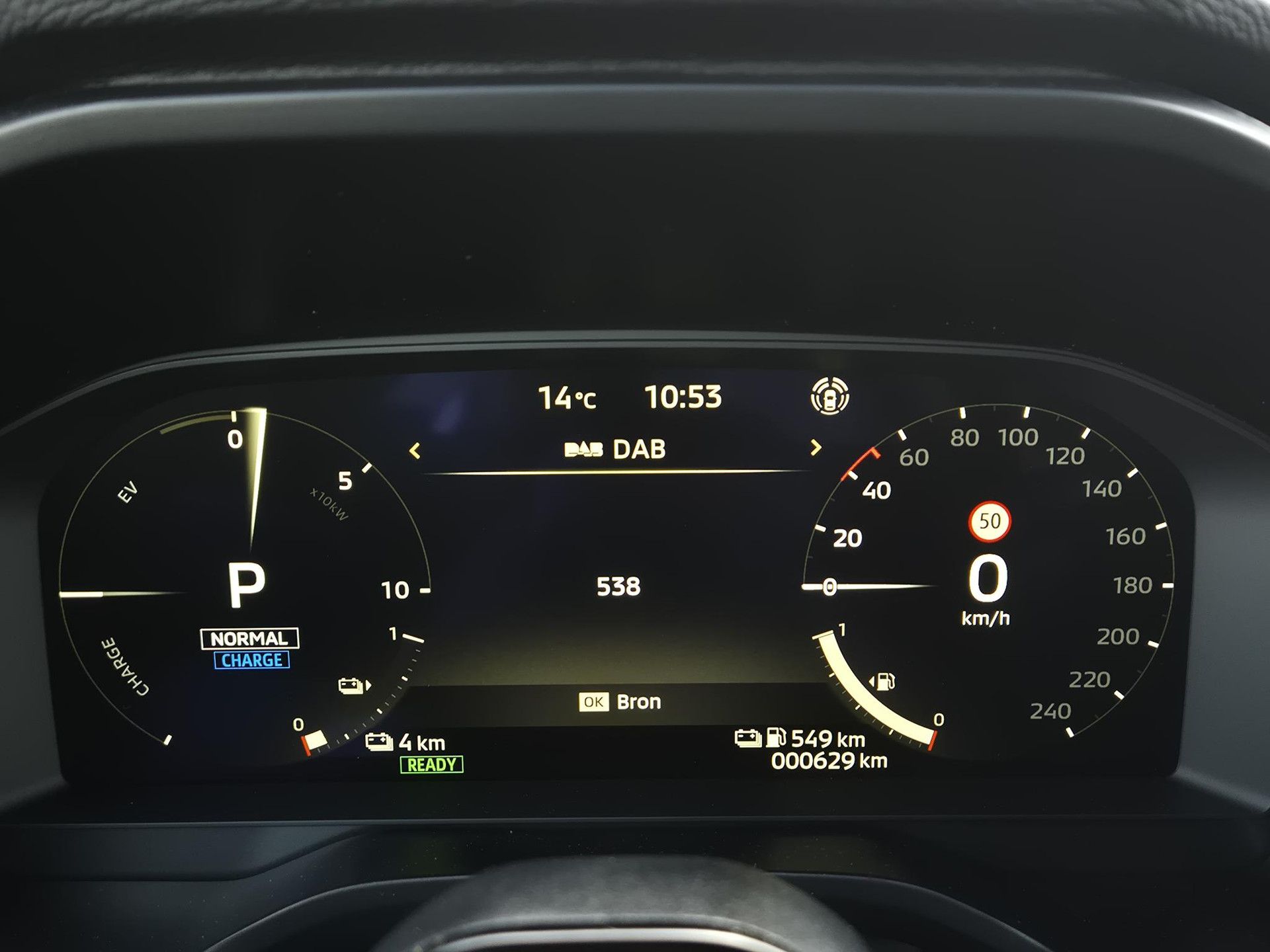 Mitsubishi Outlander met kenteken KBZ-63-N – dashboard