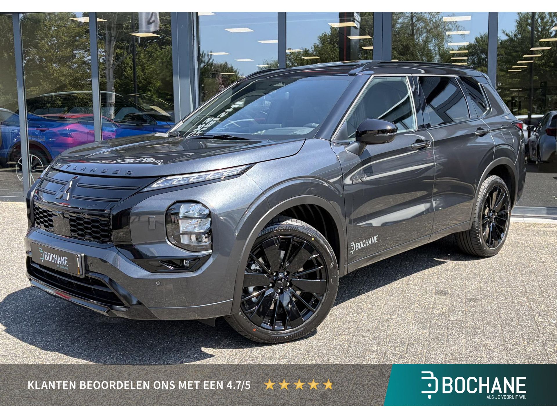 Mitsubishi Outlander met kenteken KNV-39-R – vooraanzicht