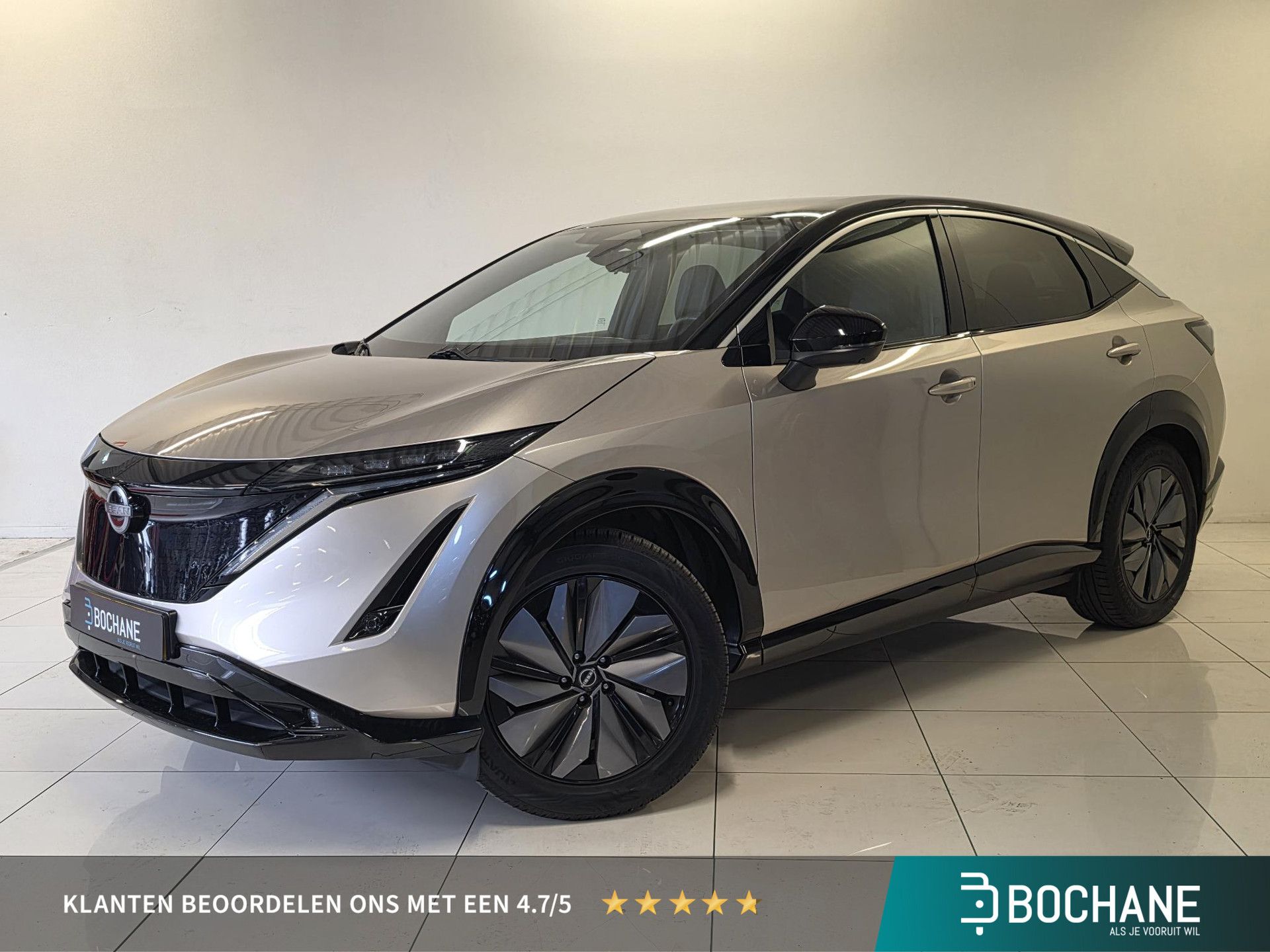 Nissan ARIYA met kenteken T-597-XZ – vooraanzicht