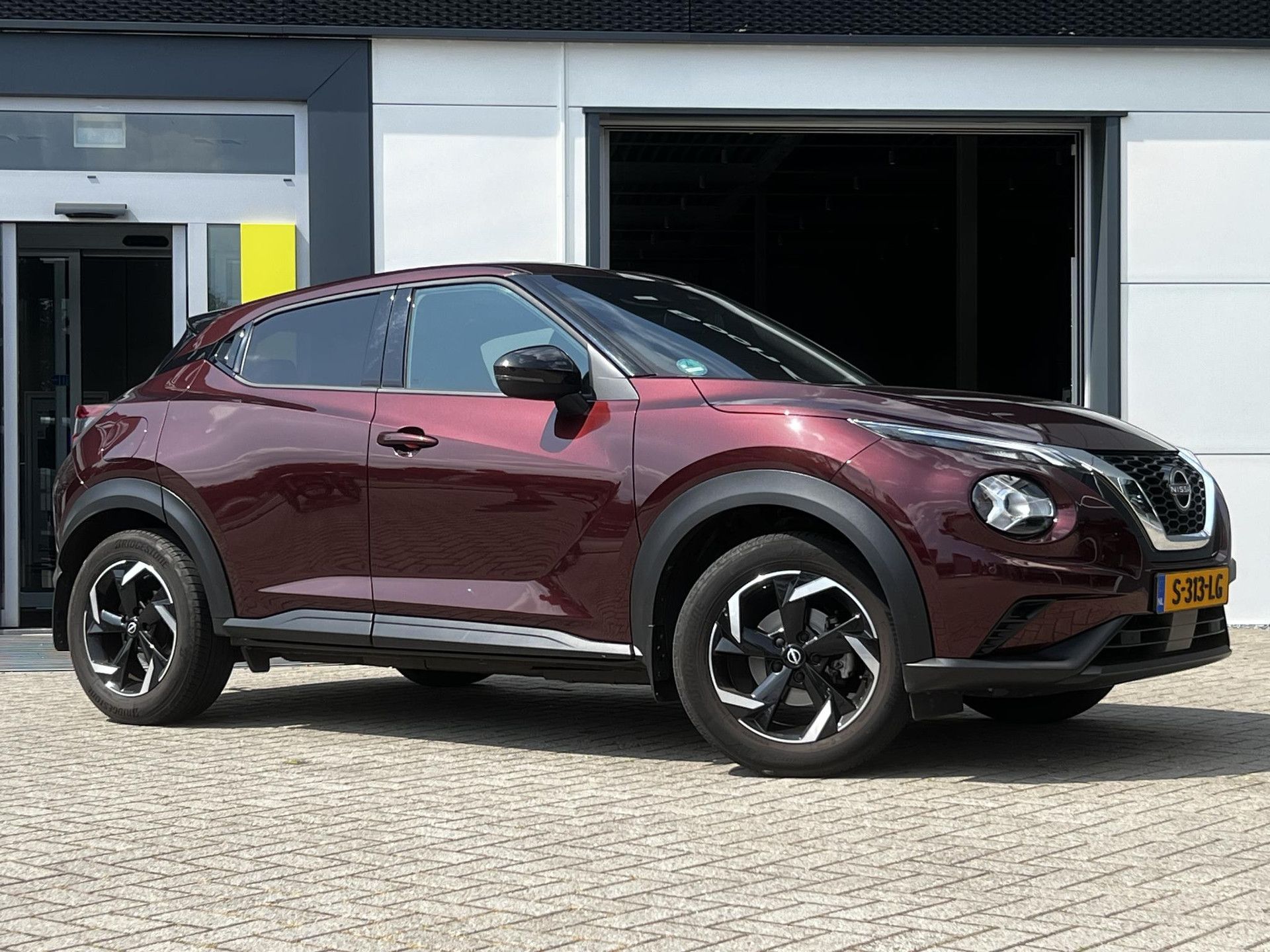 Nissan Juke met kenteken S-313-LG – detailfoto