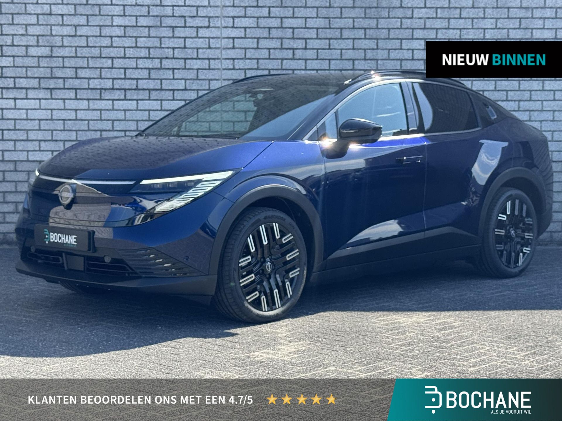 Nissan Leaf met kenteken KLT-66-S – vooraanzicht