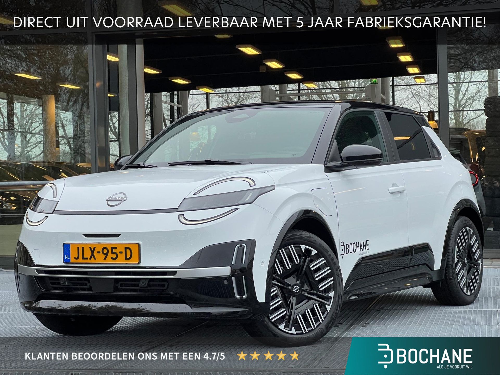 Nissan Micra met kenteken JLX-95-D – vooraanzicht