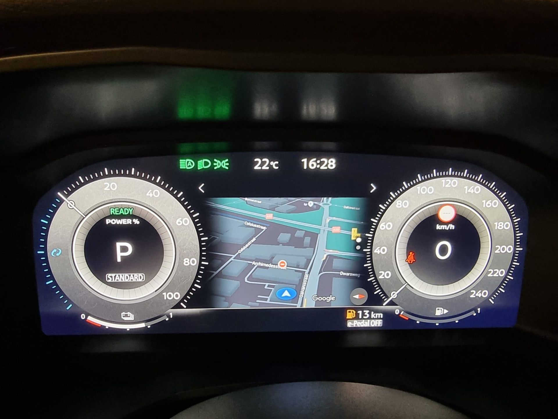 Nissan QASHQAI met kenteken KDB-02-B – dashboard