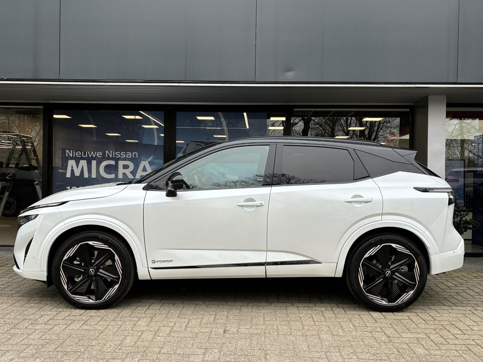 Nissan QASHQAI met kenteken KFG-92-G – achteraanzicht