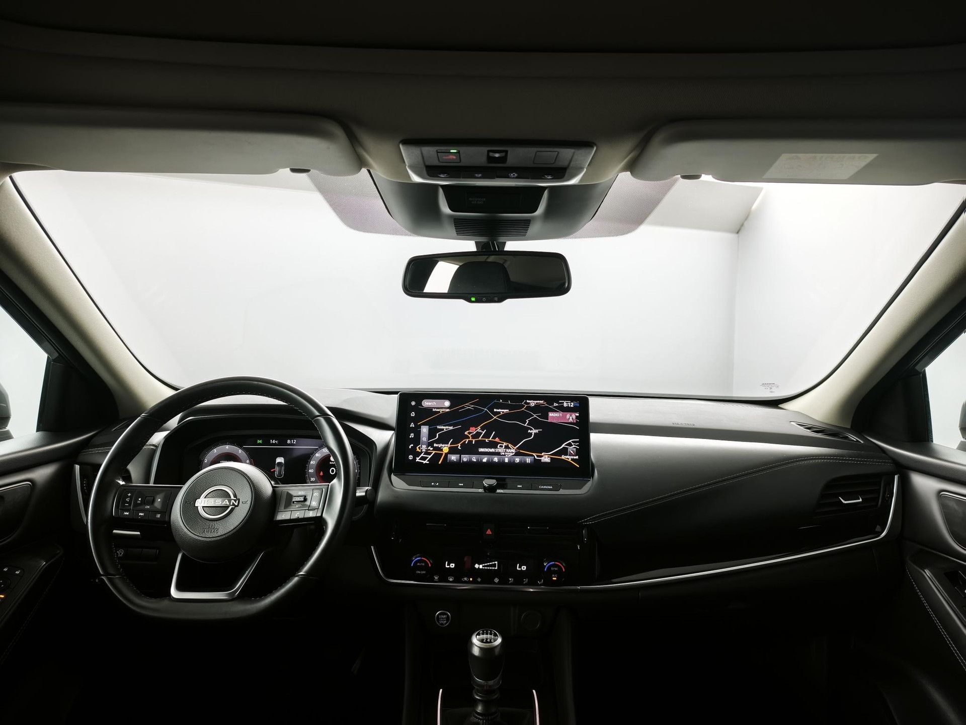 Nissan QASHQAI met kenteken KHH-84-L – interieur