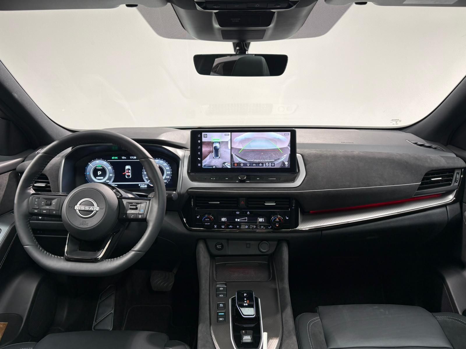 Nissan QASHQAI met kenteken KHR-01-R – interieur