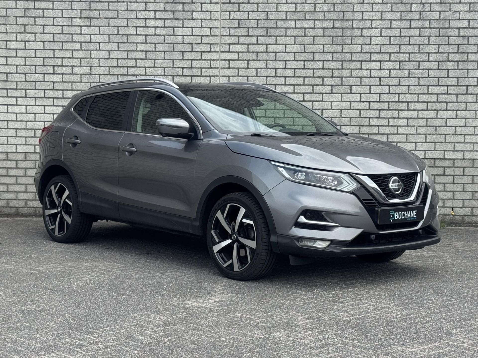 Nissan QASHQAI met kenteken L-935-LB – detailfoto
