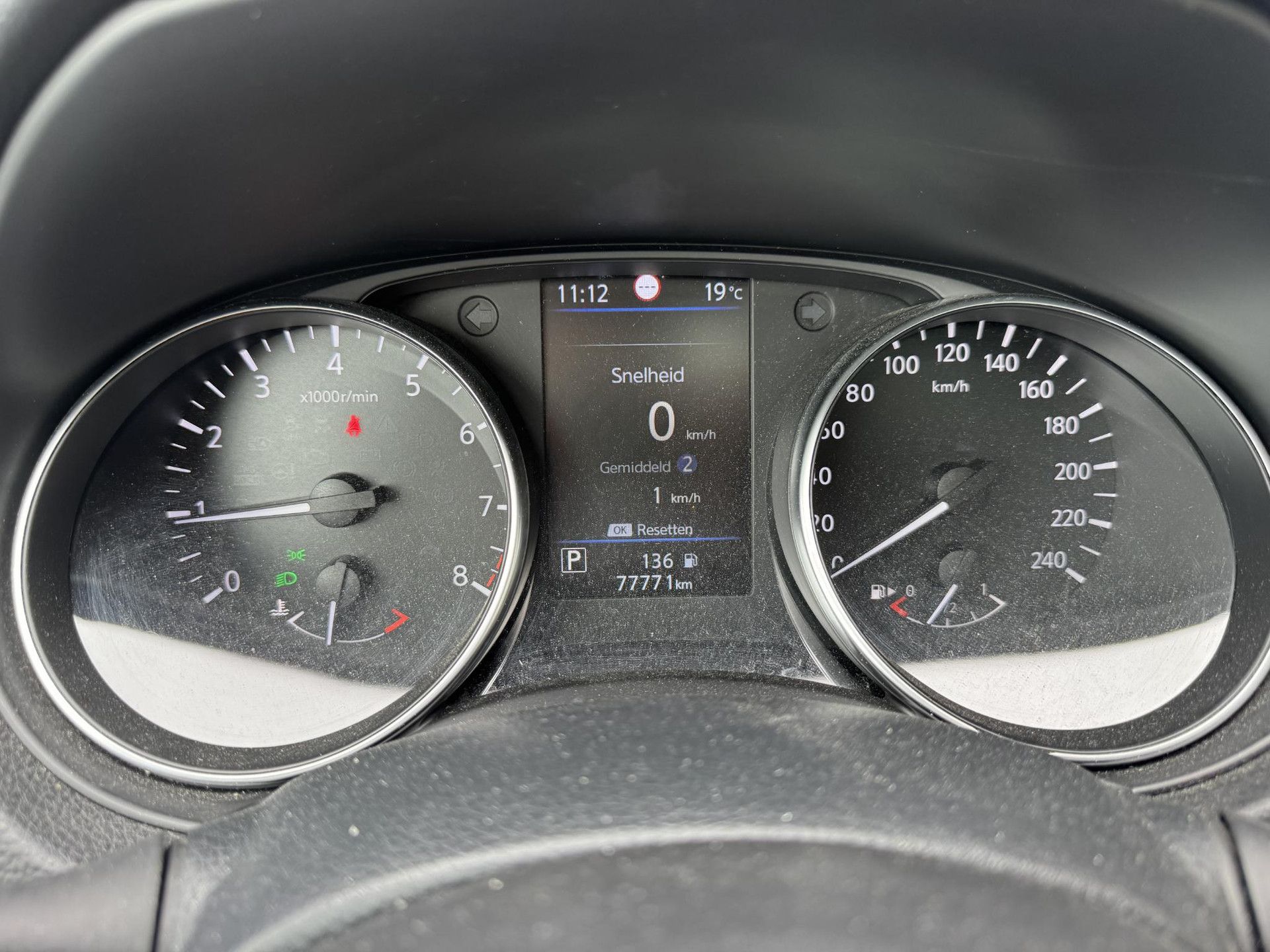 Nissan QASHQAI met kenteken N-123-LS – dashboard