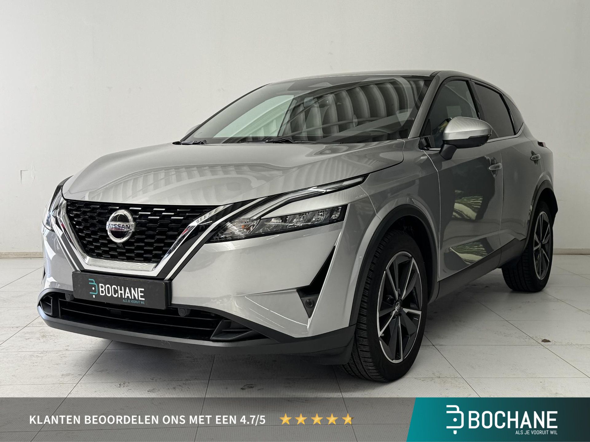 Nissan QASHQAI met kenteken P-951-LL – vooraanzicht