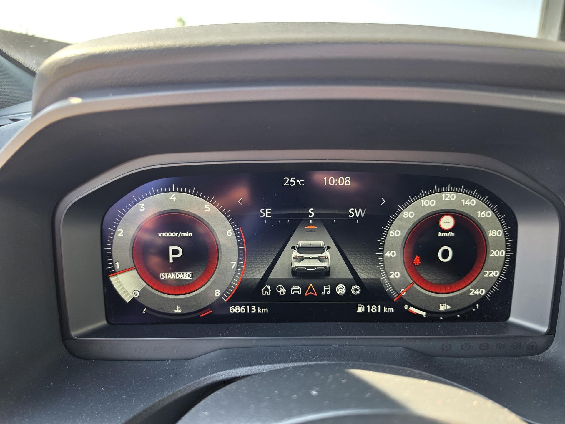 Nissan QASHQAI met kenteken S-320-LN – dashboard