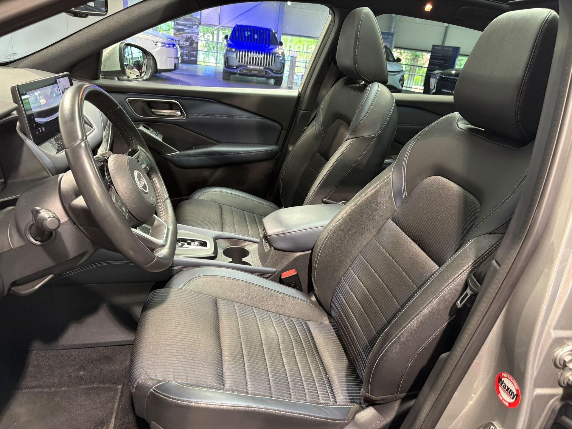Nissan QASHQAI met kenteken S-817-TZ – dashboard