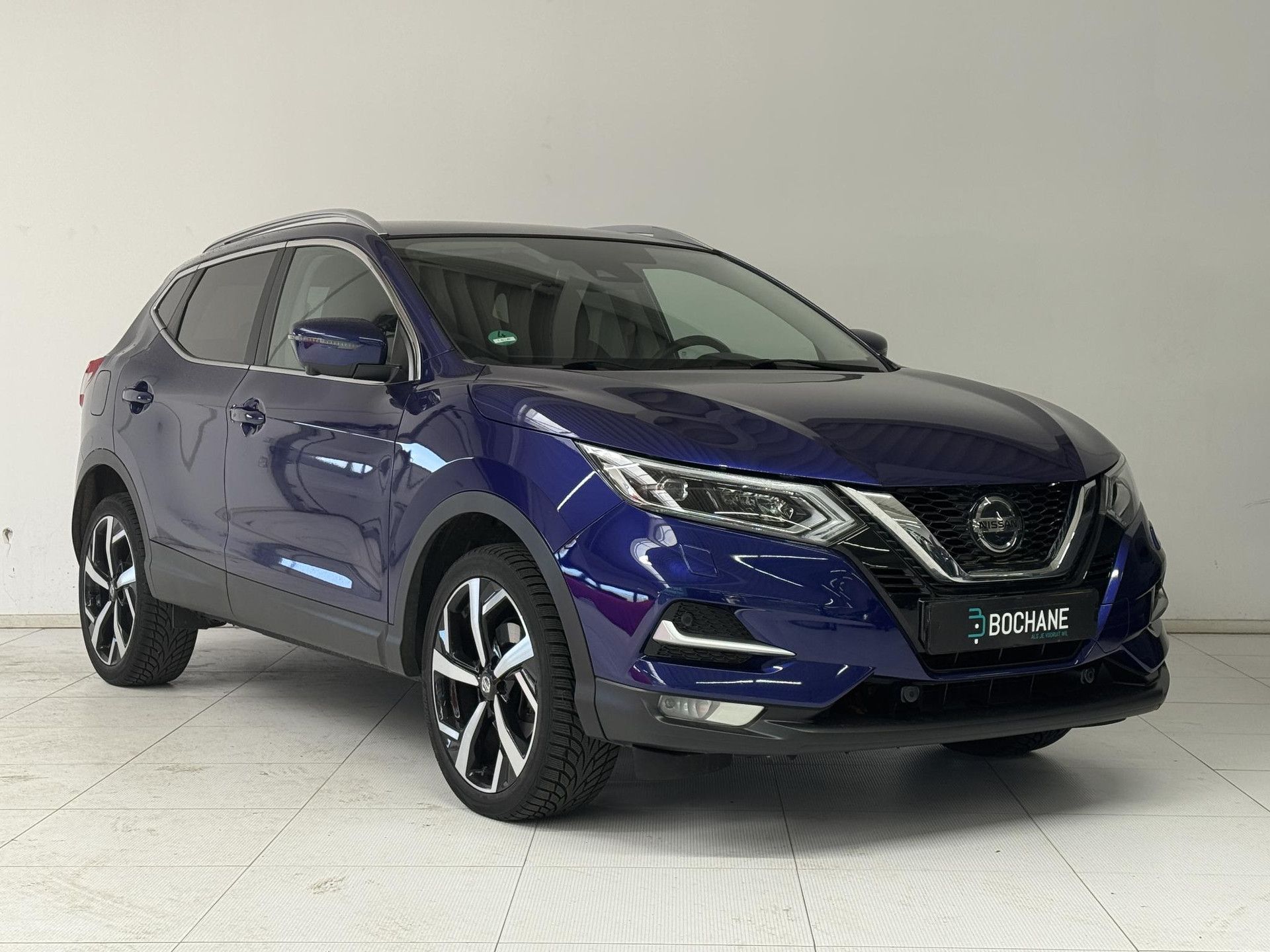 Nissan QASHQAI met kenteken T-321-RT – detailfoto