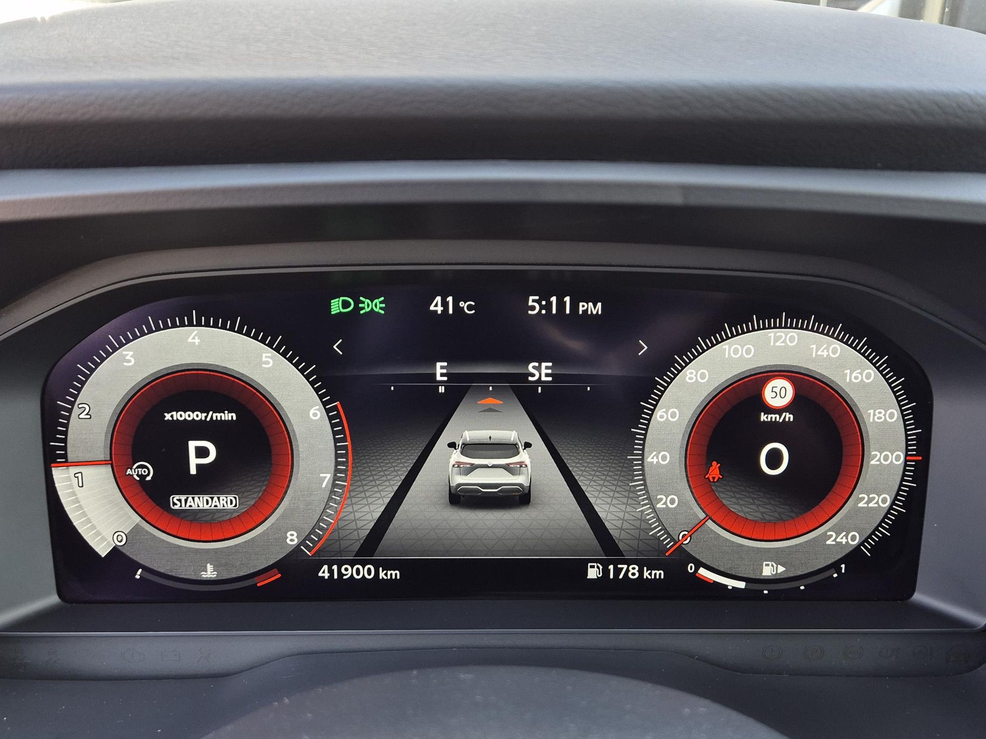 Nissan QASHQAI met kenteken T-355-HS – dashboard