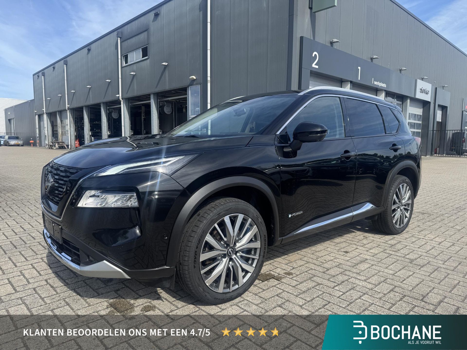 Nissan X-Trail met kenteken KLH-28-S – vooraanzicht