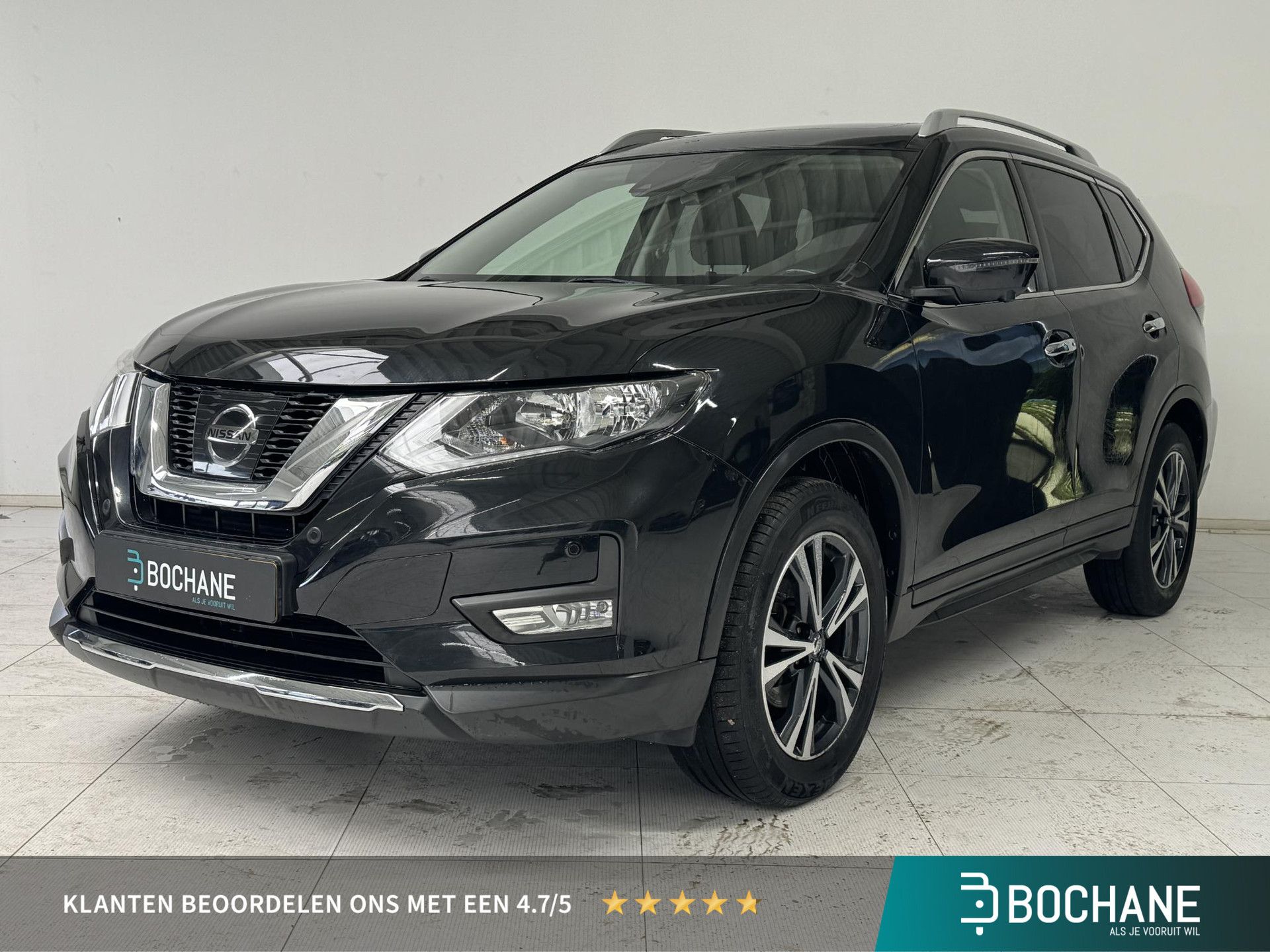 Nissan X-Trail met kenteken ZT-827-F – vooraanzicht