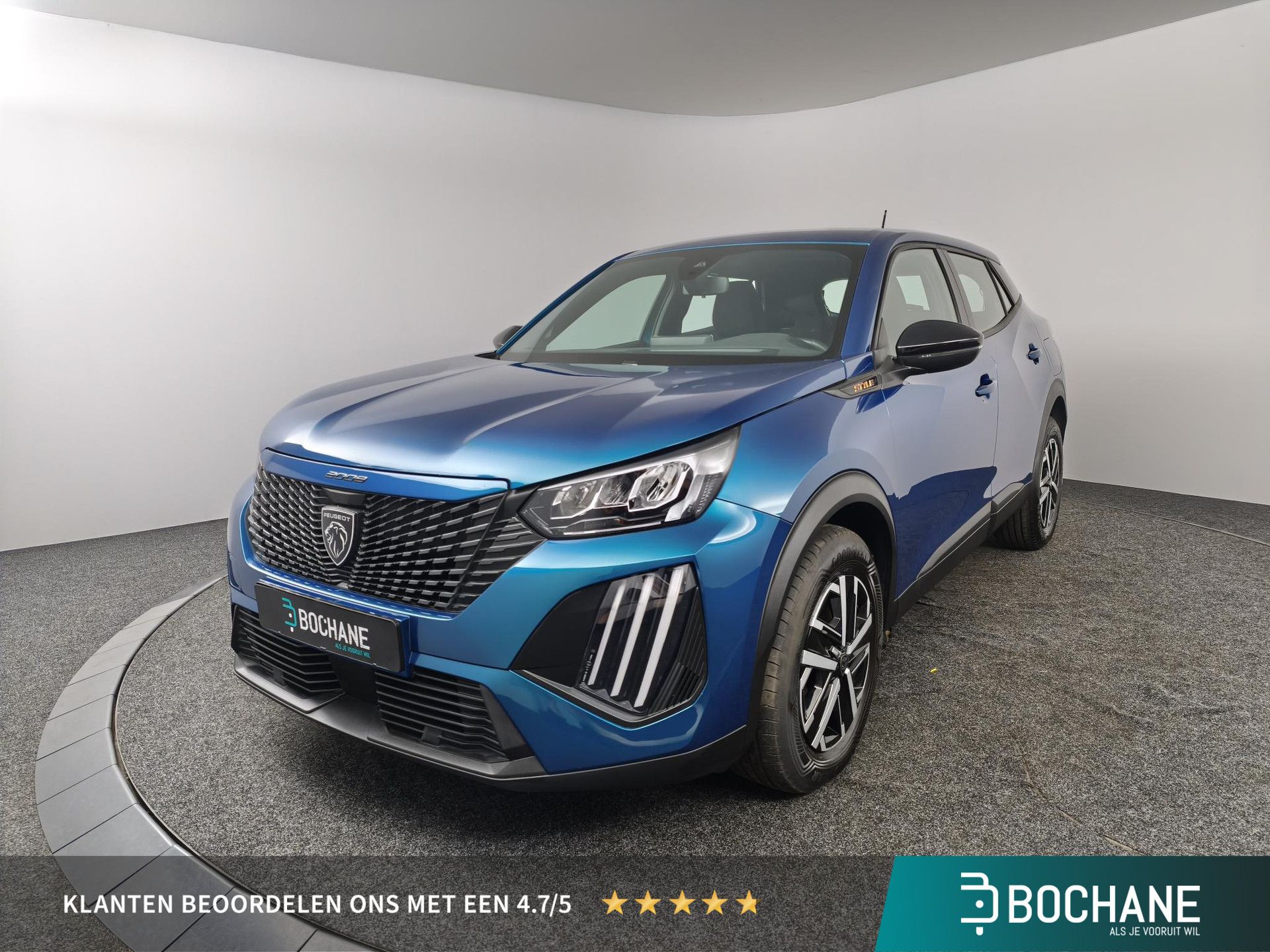 Peugeot 2008 met kenteken KND-10-J – vooraanzicht