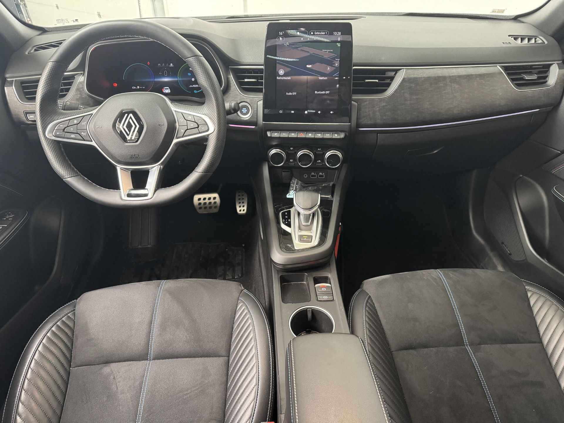 Renault Arkana met kenteken GBK-43-S – interieur