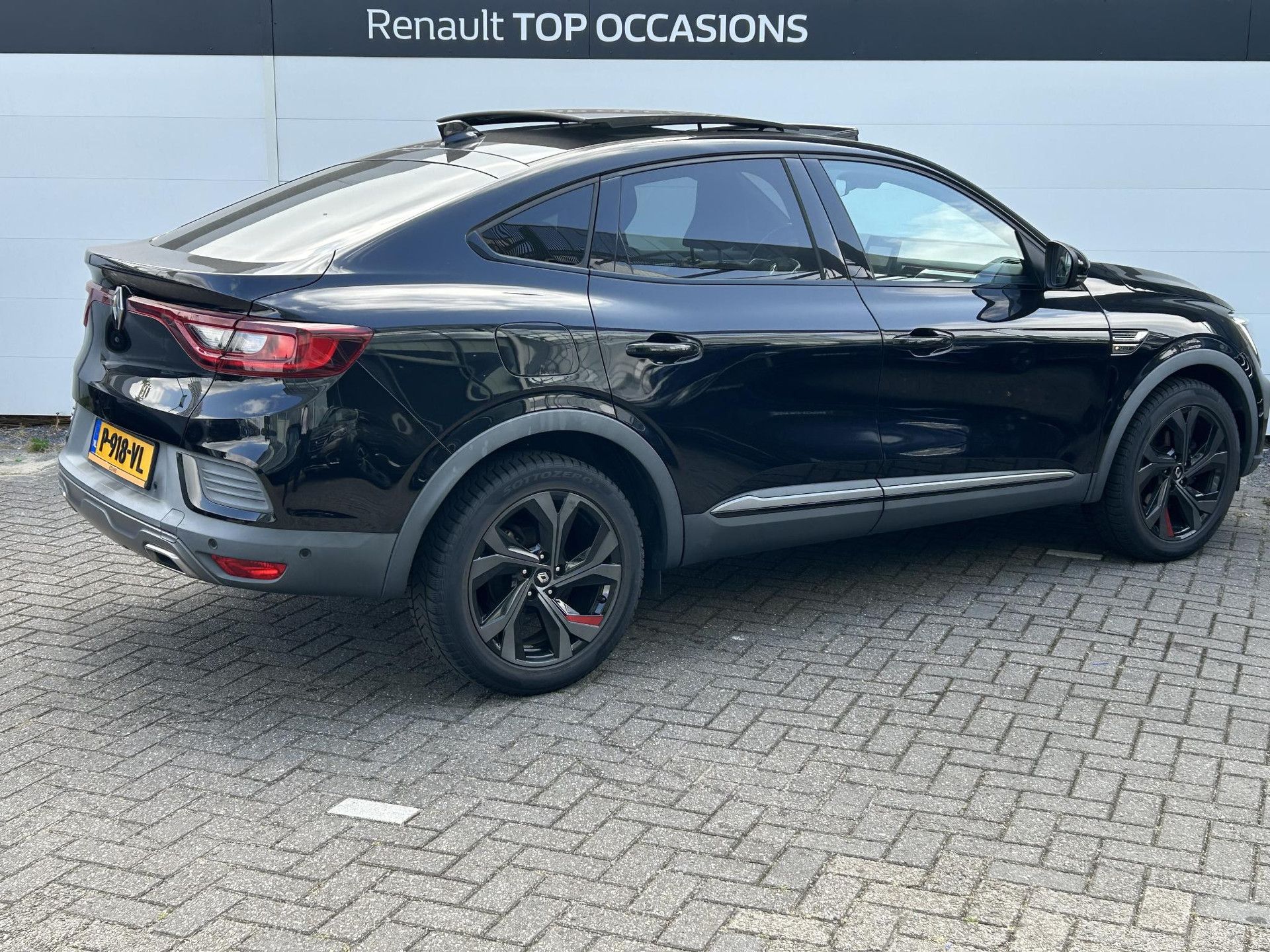 Renault Arkana met kenteken P-918-VL – achteraanzicht