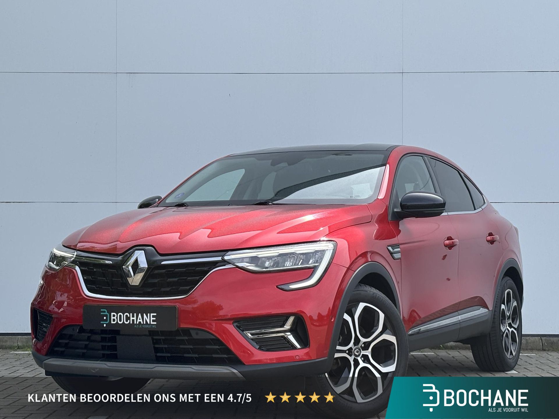 Renault Arkana met kenteken R-330-PF – vooraanzicht