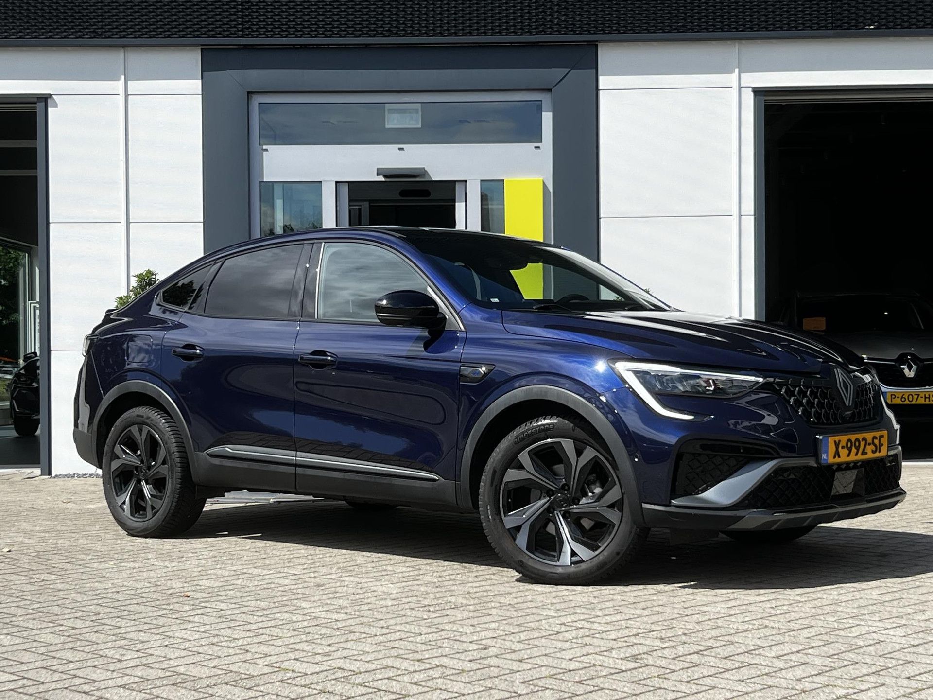 Renault Arkana met kenteken X-992-SF – detailfoto