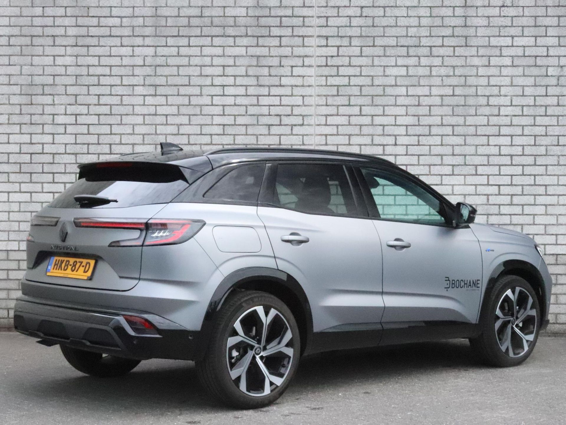 Renault Austral met kenteken HKB-87-D – achteraanzicht