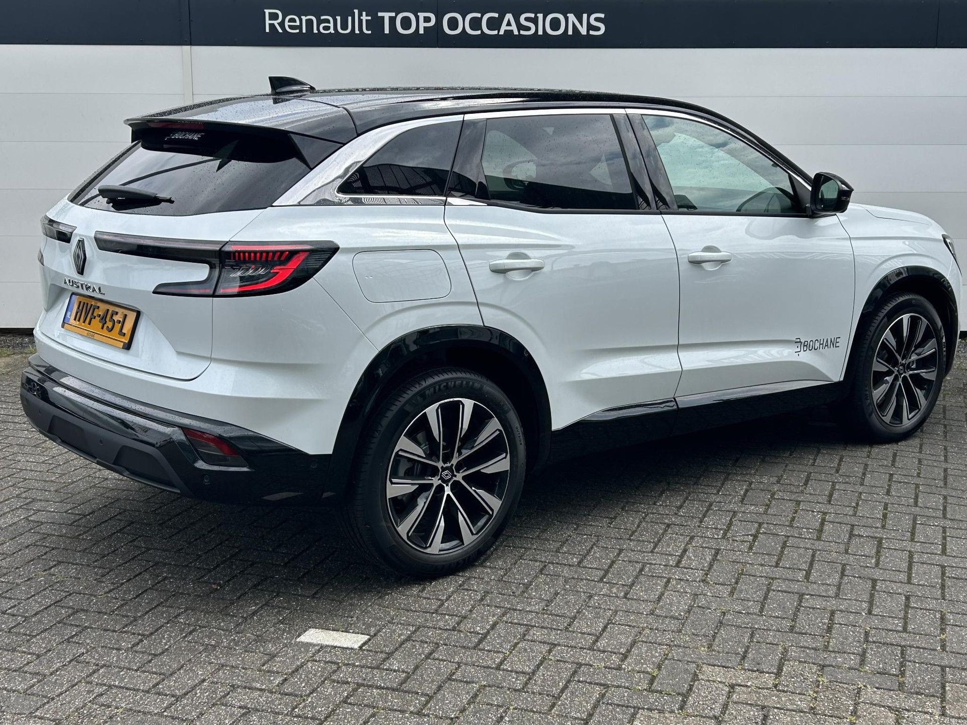 Renault Austral met kenteken HVF-45-L – achteraanzicht