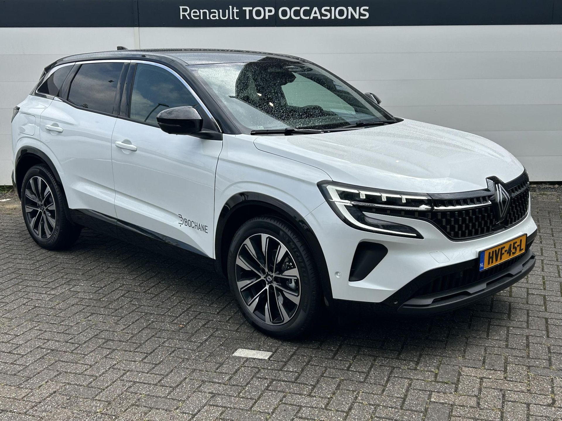 Renault Austral met kenteken HVF-45-L – detailfoto