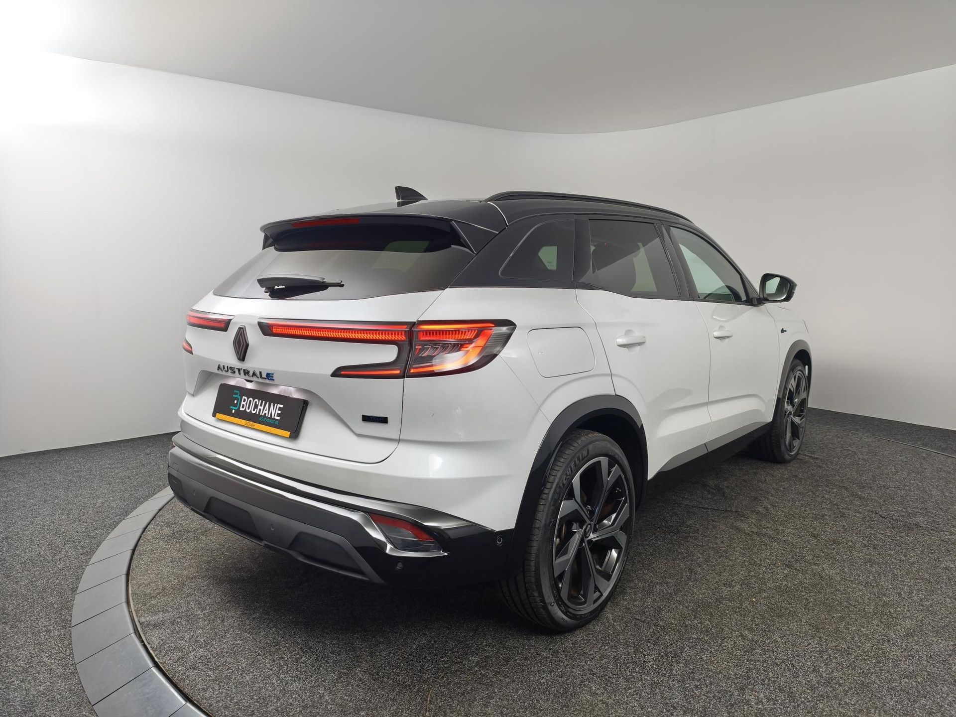 Renault Austral met kenteken KFR-76-X – achteraanzicht
