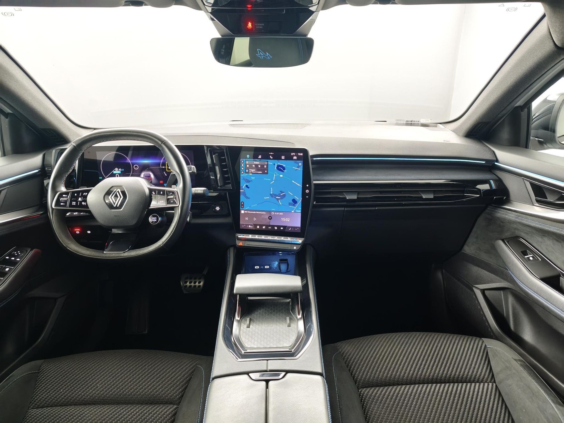 Renault Austral met kenteken KFR-76-X – interieur