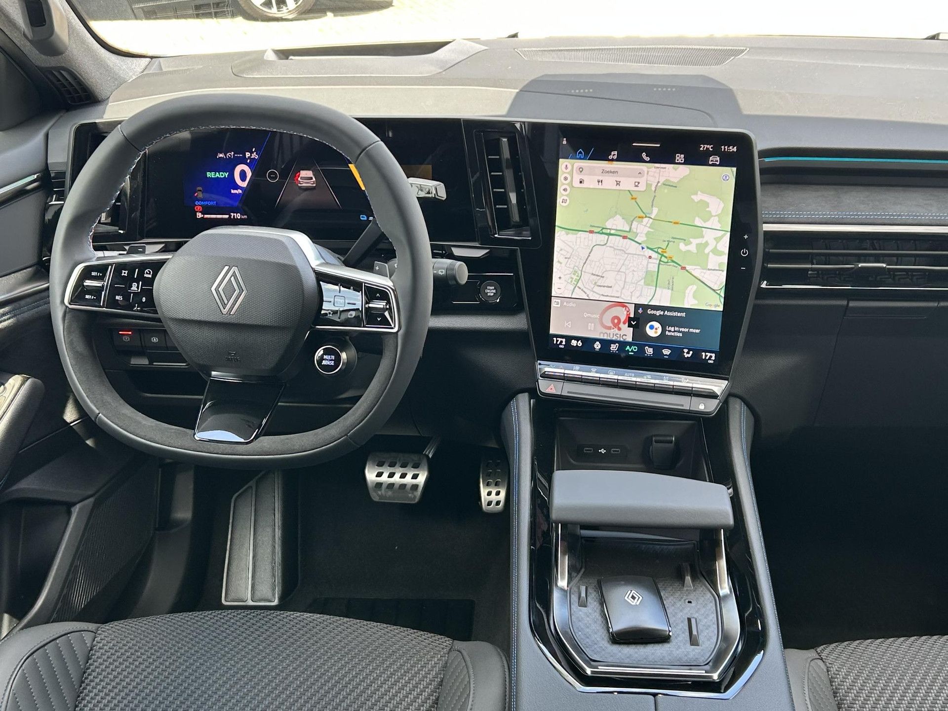 Renault Austral met kenteken KJV-08-S – interieur