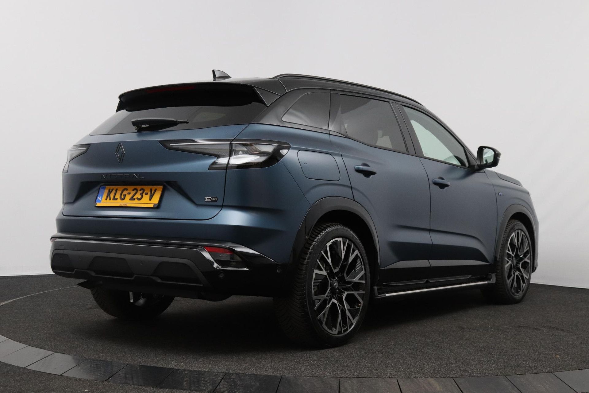 Renault Austral met kenteken KLG-23-V – achteraanzicht