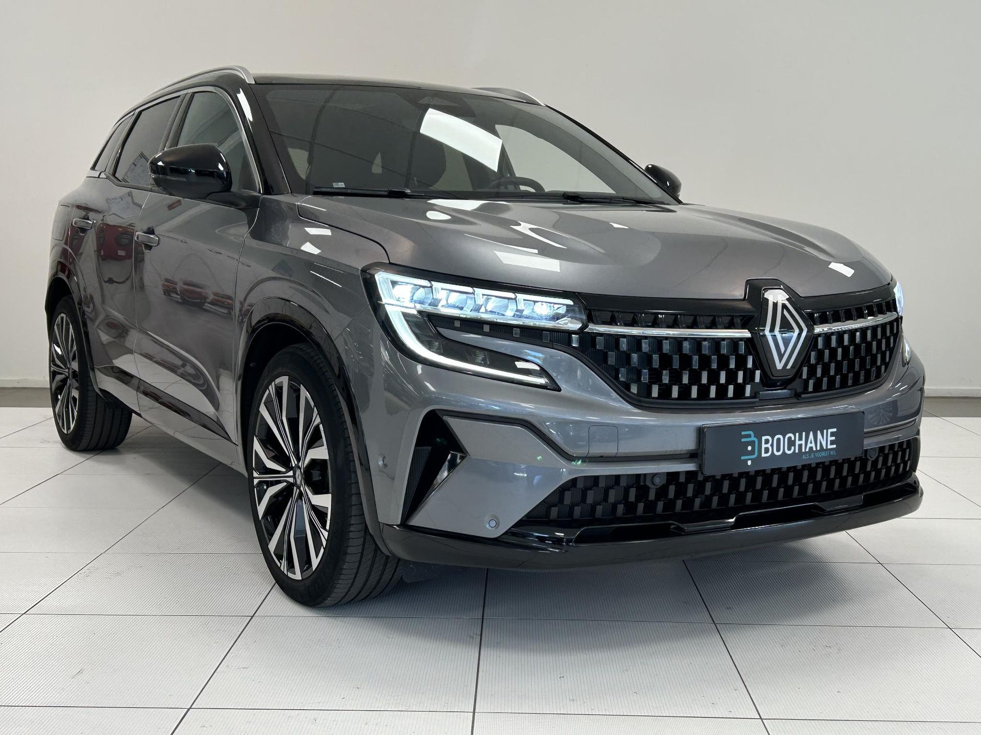 Renault Austral met kenteken S-201-TJ – detailfoto