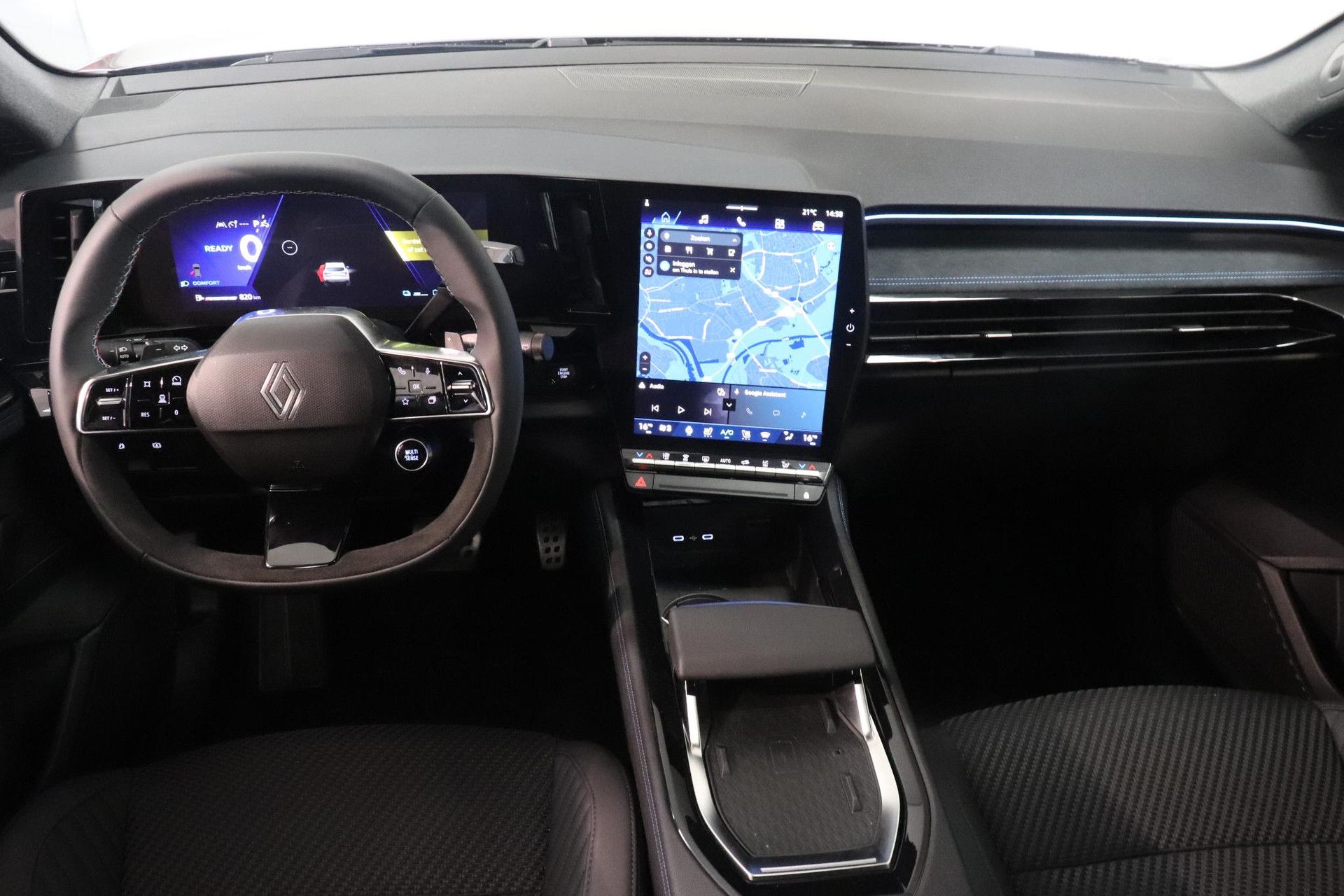 Renault Austral met kenteken X-252-ZV – interieur