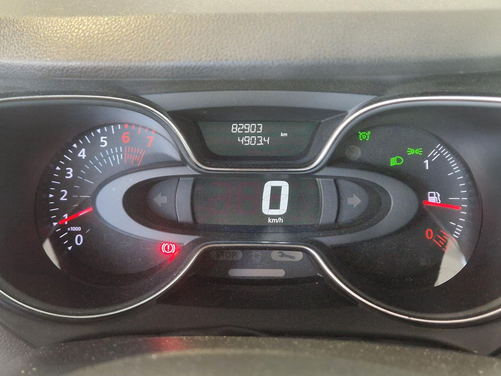 Renault Captur met kenteken G-273-JK – dashboard