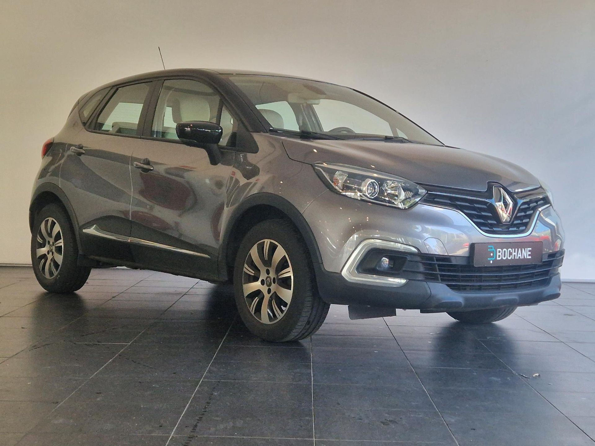 Renault Captur met kenteken G-273-JK – detailfoto