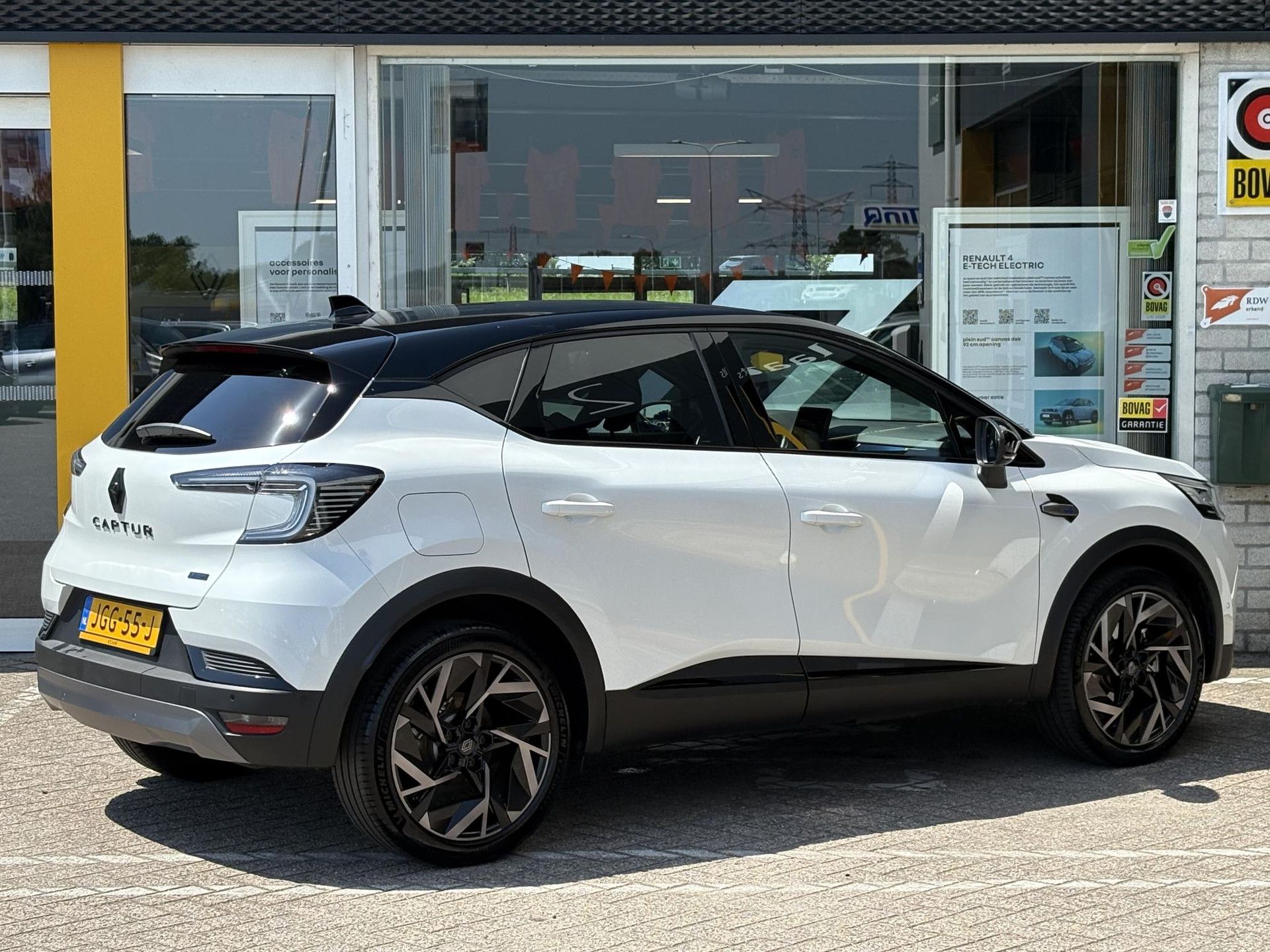 Renault Captur met kenteken JGG-55-J – achteraanzicht