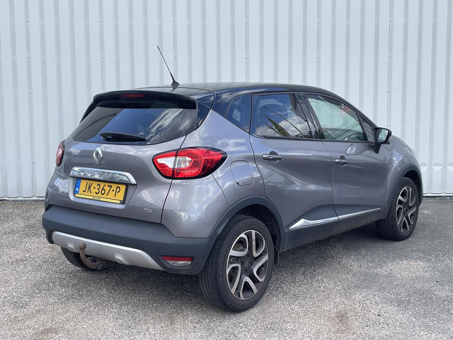 Renault Captur met kenteken JK-367-P – achteraanzicht