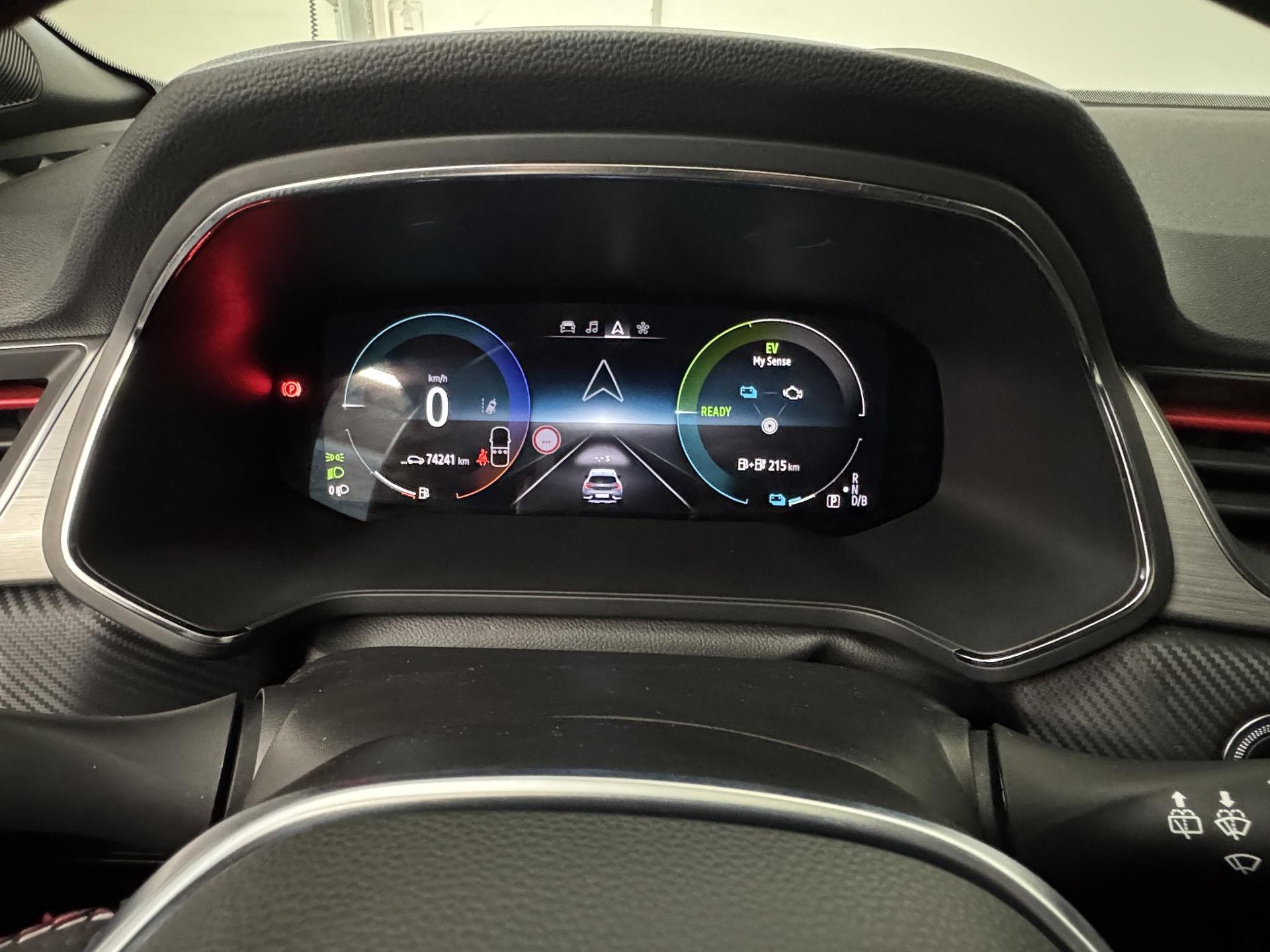 Renault Captur met kenteken JLG-91-G – dashboard