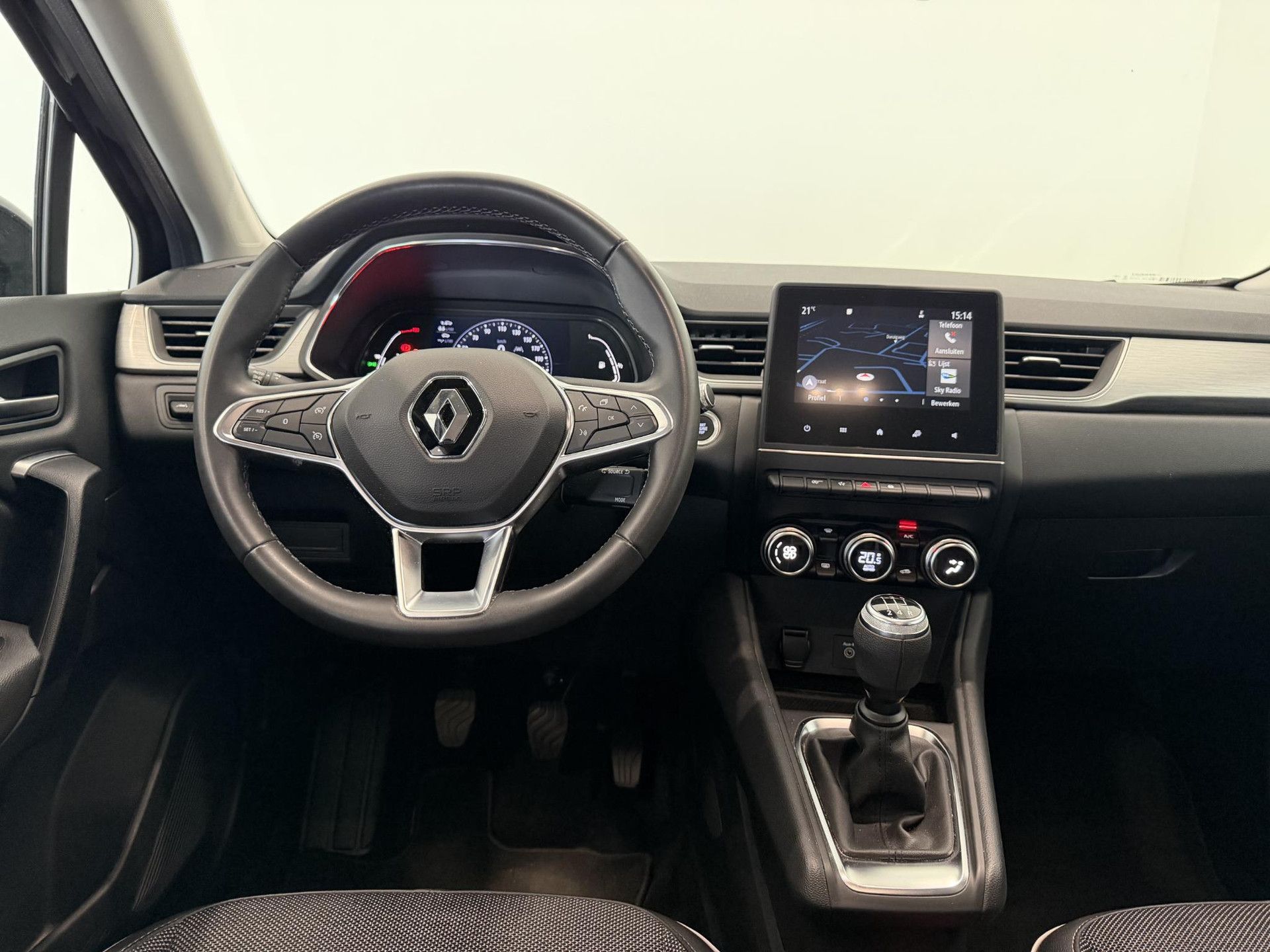 Renault Captur met kenteken K-578-DH – interieur