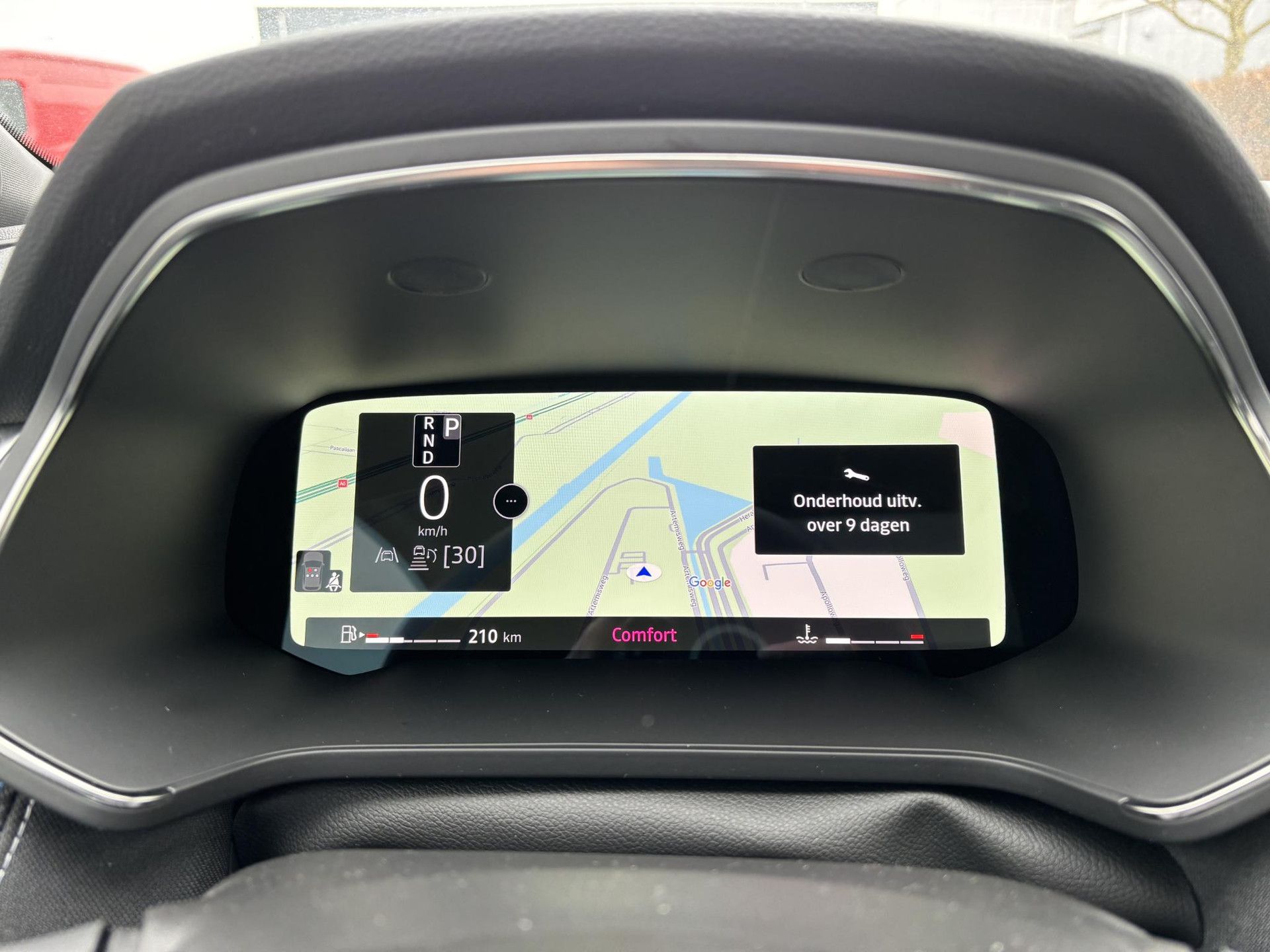 Renault Captur met kenteken KBB-90-X – dashboard