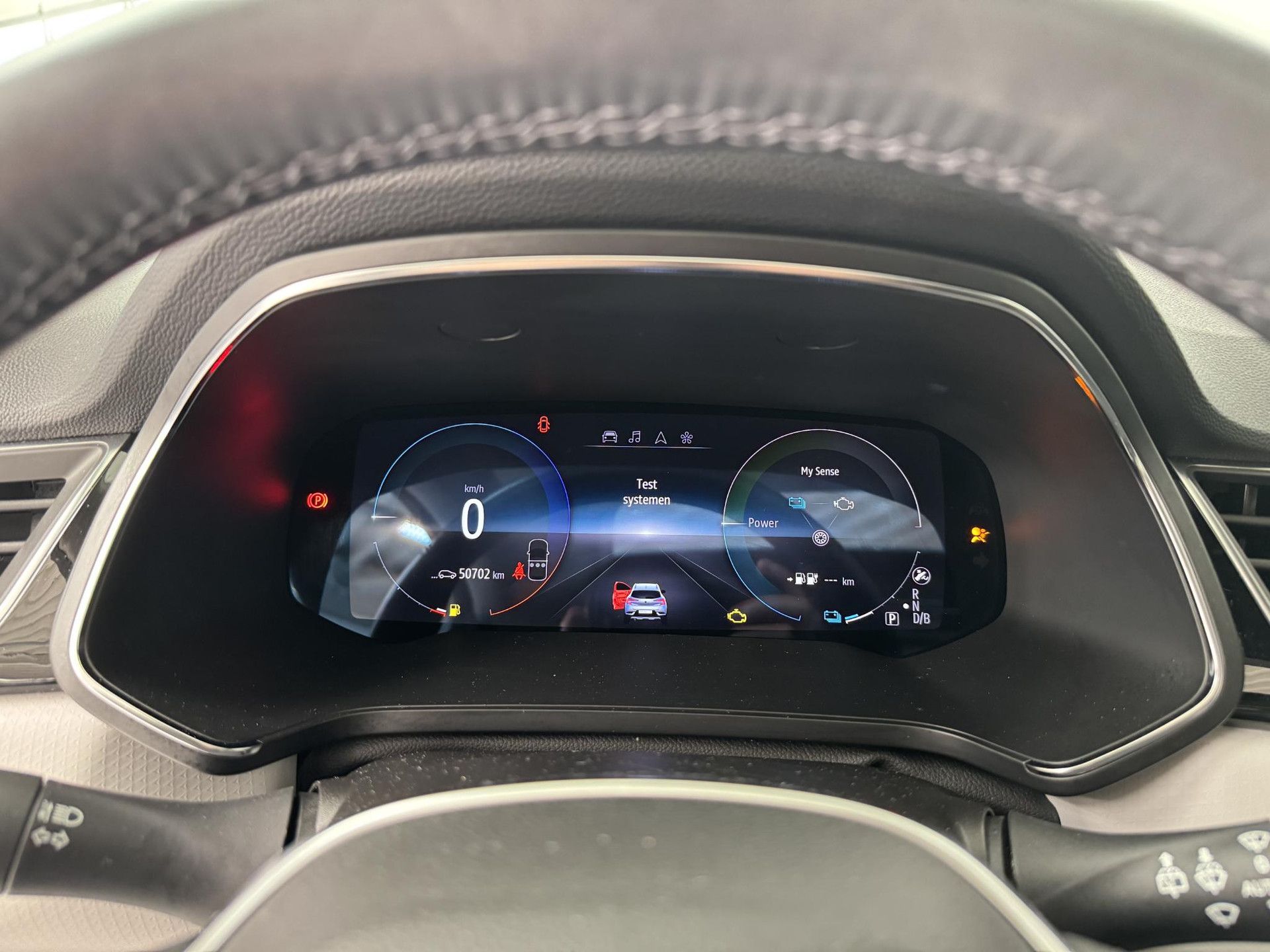 Renault Captur met kenteken KNL-01-S – detailfoto